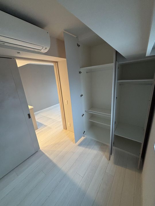 東京都台東区元浅草3の賃貸マンションの内装