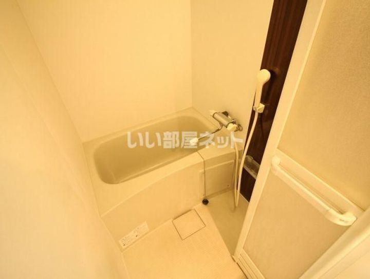 クレール・a・箱崎の風呂