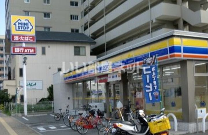 クレール・a・箱崎の周辺