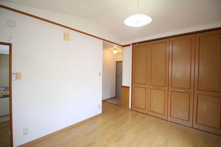 ハイツひまわりの居間