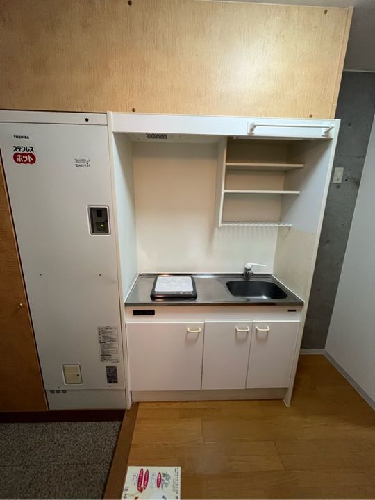 和歌山県新宮市佐野(マンション)の賃貸物件のキッチン