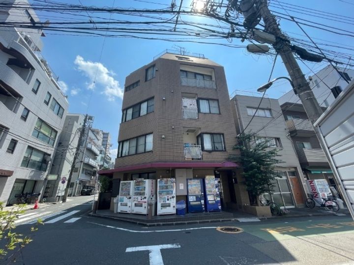 ハウゼティクルスの外観