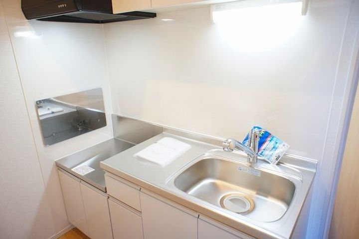 埼玉県越谷市大成町2(アパート)の賃貸物件のキッチン