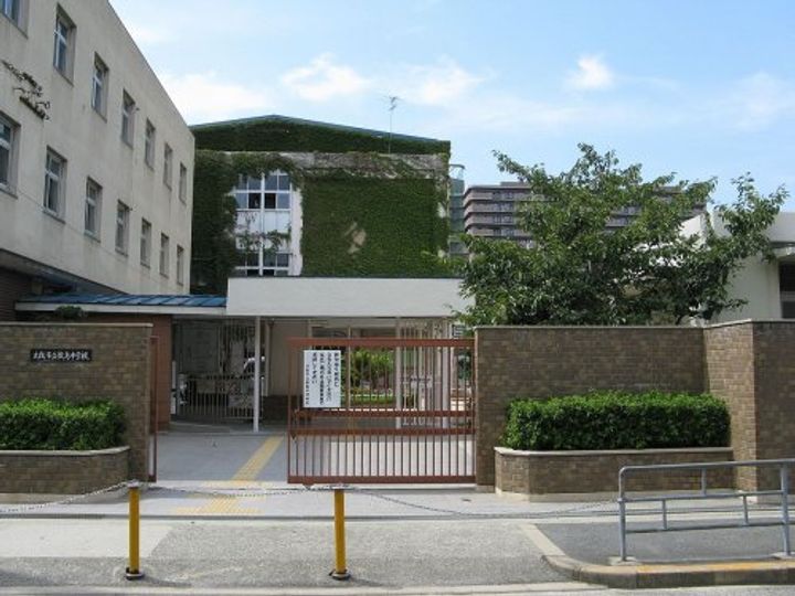 ラフェンテ塚本の周辺