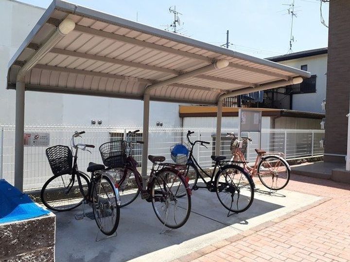 大阪府枚方市東香里新町(アパート)の賃貸物件の地図