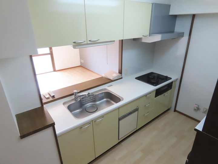 長崎県長崎市田中町(マンション)の賃貸物件のキッチン