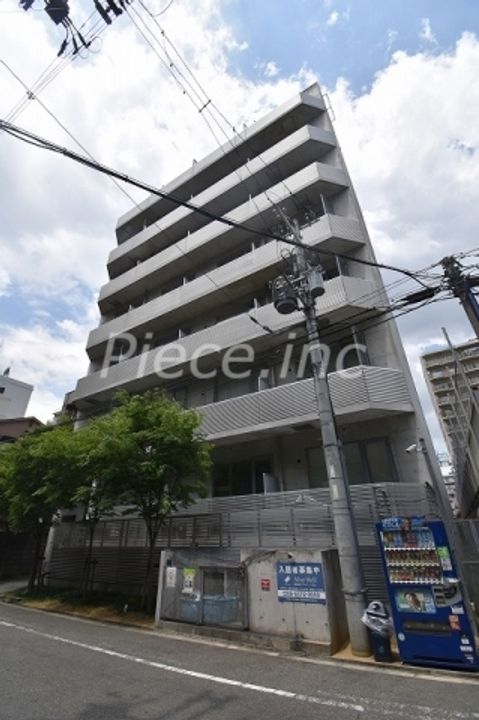 ベルニーニ南森町の外観