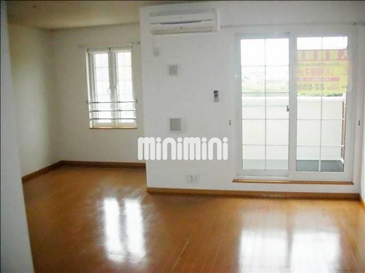 セリーナBの居間