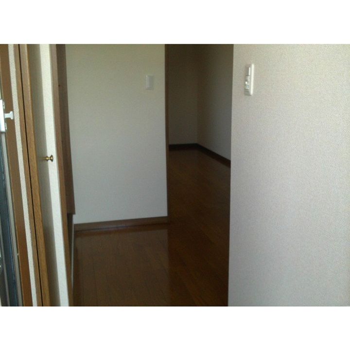 アンプルール リーブル 悠Iの玄関