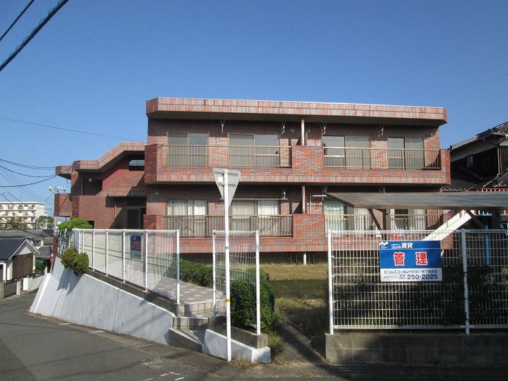 ファッショナブルマンションの外観