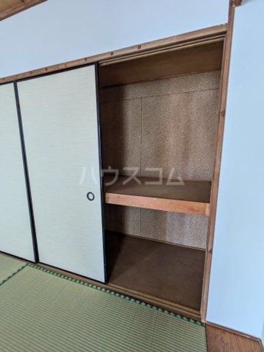 常磐第2ビルの内装