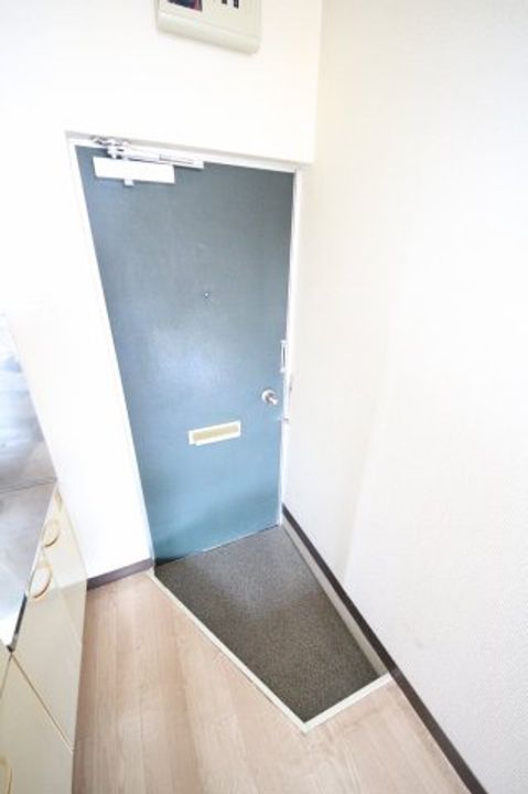 サンハイツの玄関