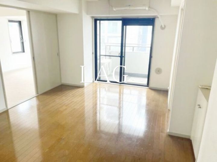 東京都調布市布田1(マンション)の賃貸物件の居間