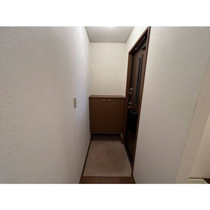 シェトワボヌール Aの玄関