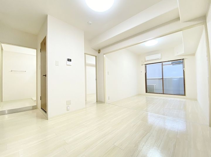 JMRレジデンス新大阪の居間