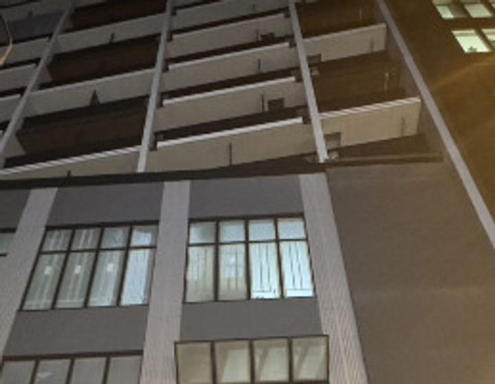東京都新宿区四谷3の賃貸マンションの外観