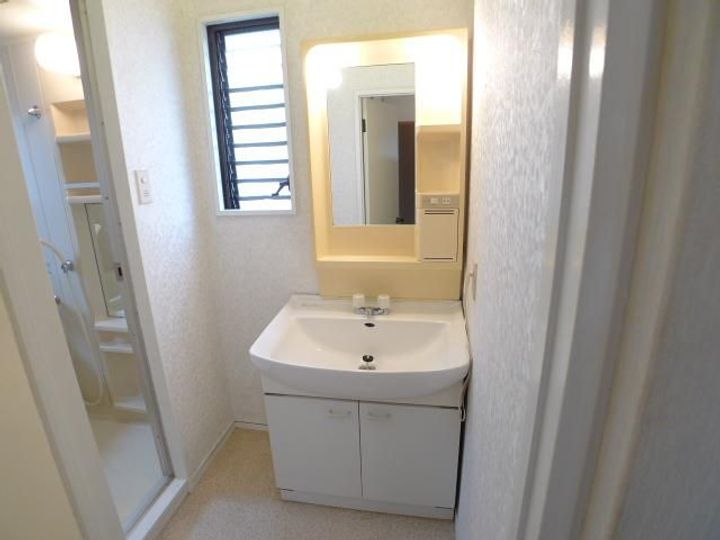 メゾンカネキューの内装