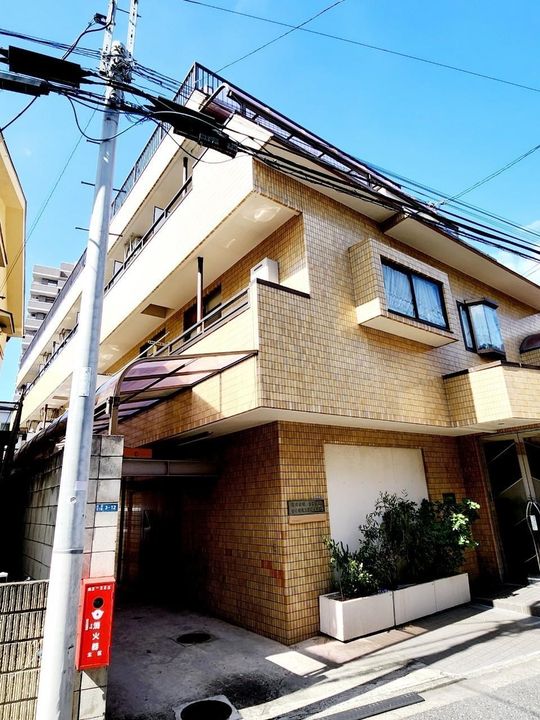 MKハイツの外観