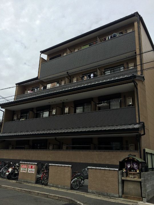 フラッティ堀川高辻の外観