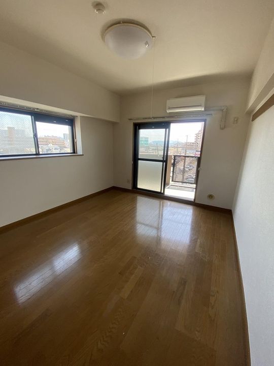 広島県広島市佐伯区隅の浜2(マンション)の賃貸物件の居間