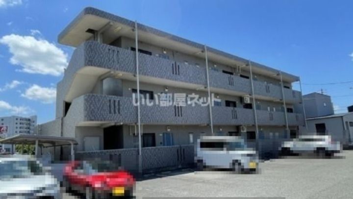 三重県伊賀市服部町3(マンション)の賃貸物件の外観
