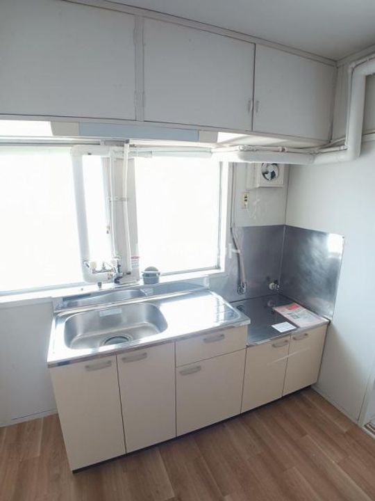 新潟県上越市南本町3(マンション)の賃貸物件のキッチン