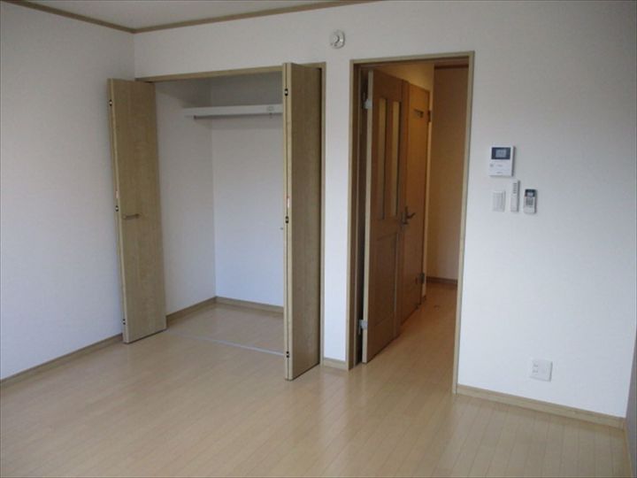 アスコット中野栄の居間