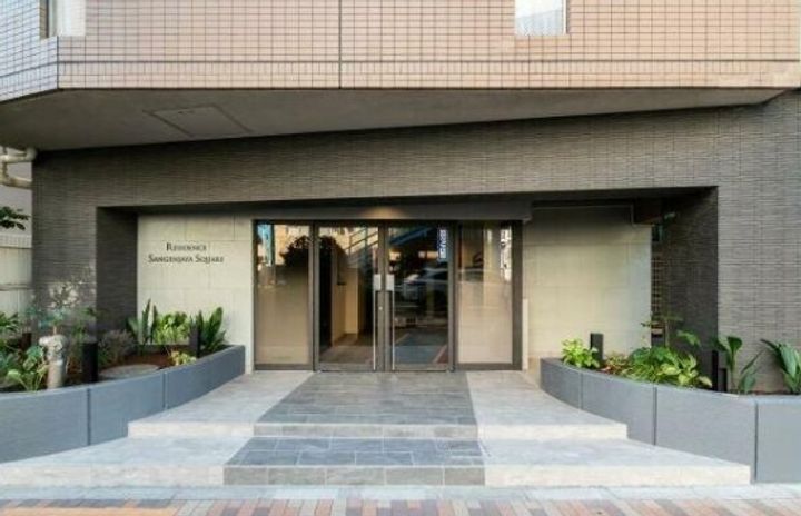 レジデンス三軒茶屋スクエアの地図