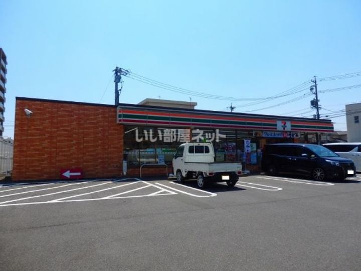 コーキア神楽の周辺