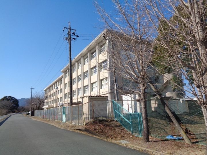 エスポア21の周辺