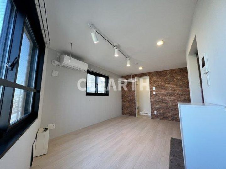 GRASPLUS上中里の居間