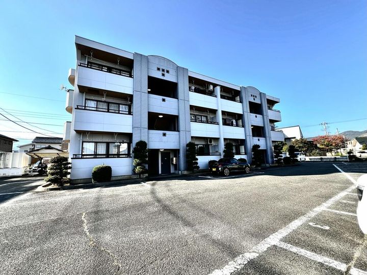 ヴェルドミールNの外観