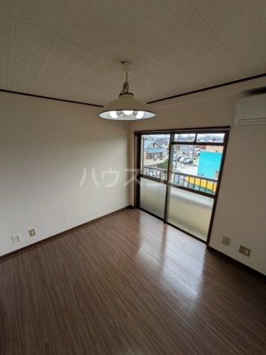 フローラハヤシの居間