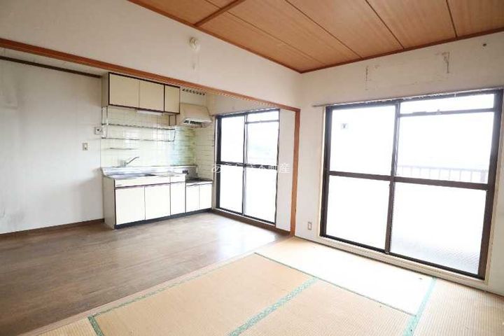静岡県浜松市中央区参野町(マンション)の賃貸物件の内装