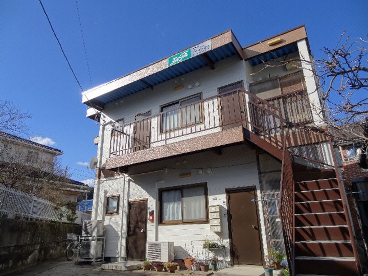 山口県岩国市門前町2(マンション)の賃貸物件の外観