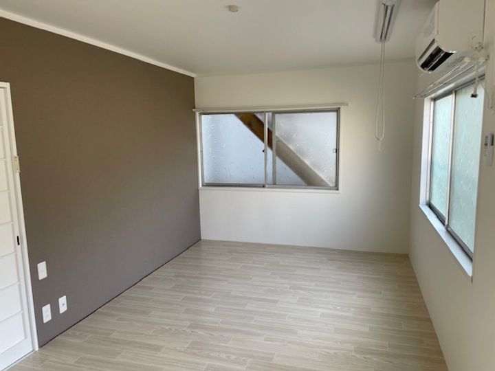 アオハイムの居間