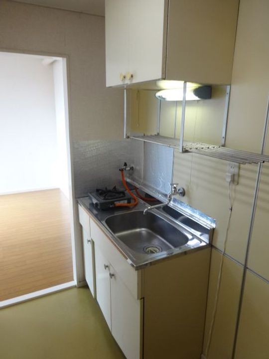 マルカクカウンタックハイツのキッチン