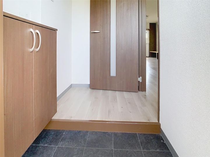 ラフェール高木の玄関