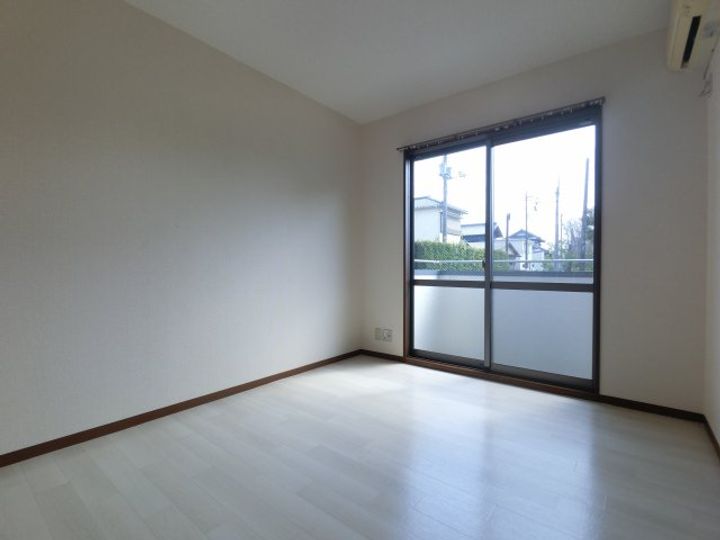 千葉県東金市東金(アパート)の賃貸物件の居間