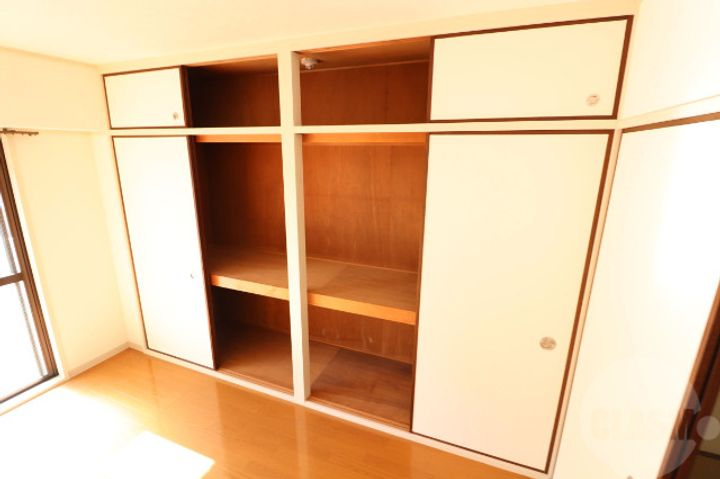 ADUKO一条池の内装