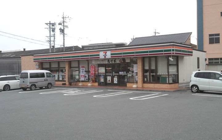ルラシオン江戸橋の周辺