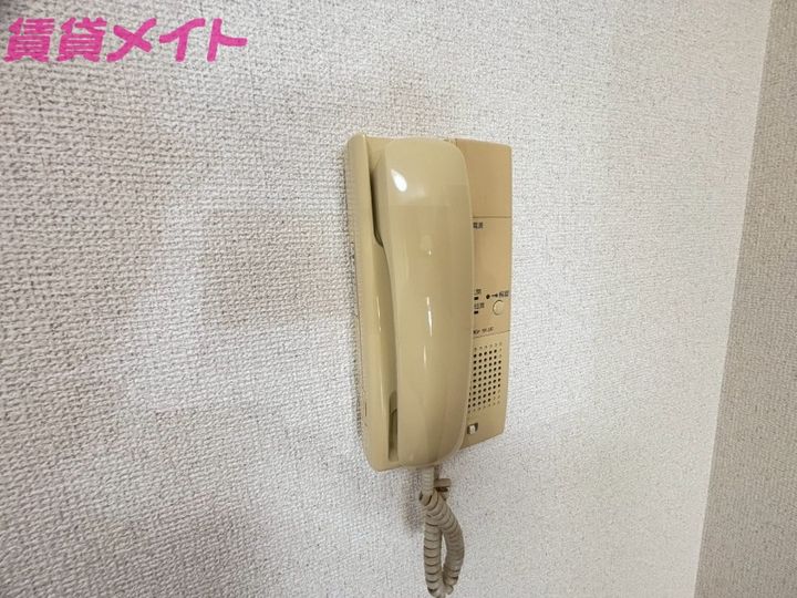 ポンド・サイド蓮パートIの内装