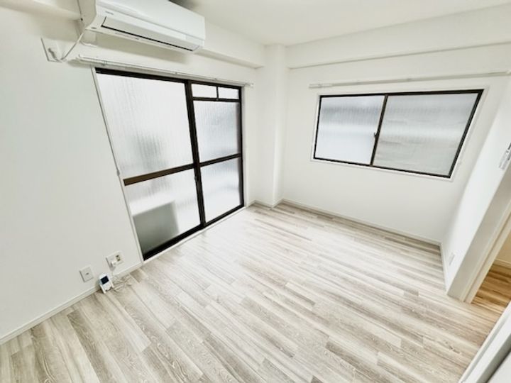 東京都中野区本町3(マンション)の賃貸物件の居間