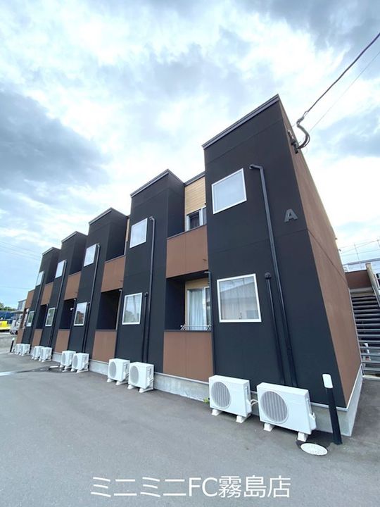 Ozec 隼人の外観