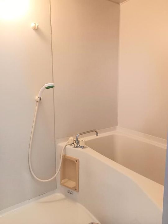 D2ハイツわかばの風呂