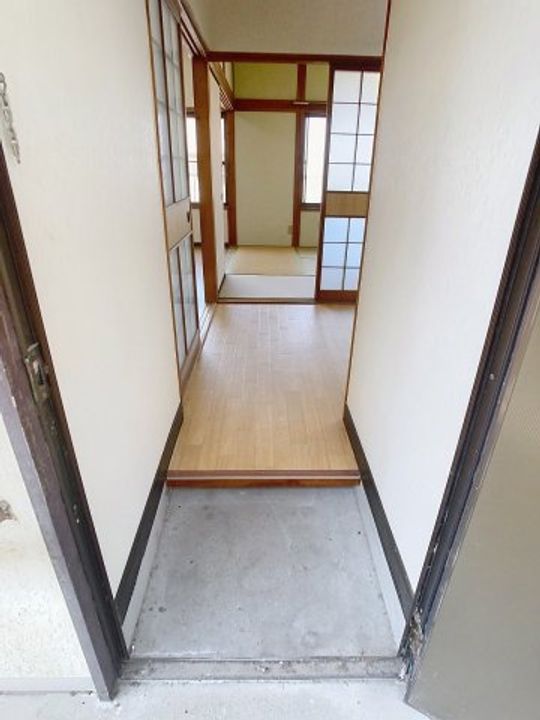コーポ松本の玄関