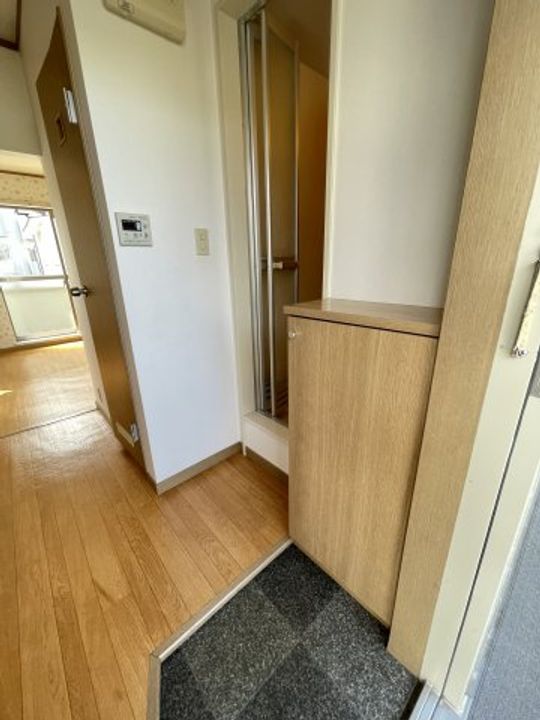 メゾンY・K・Sの玄関