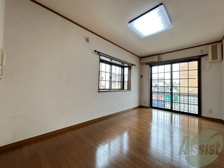 アルテック60の居間