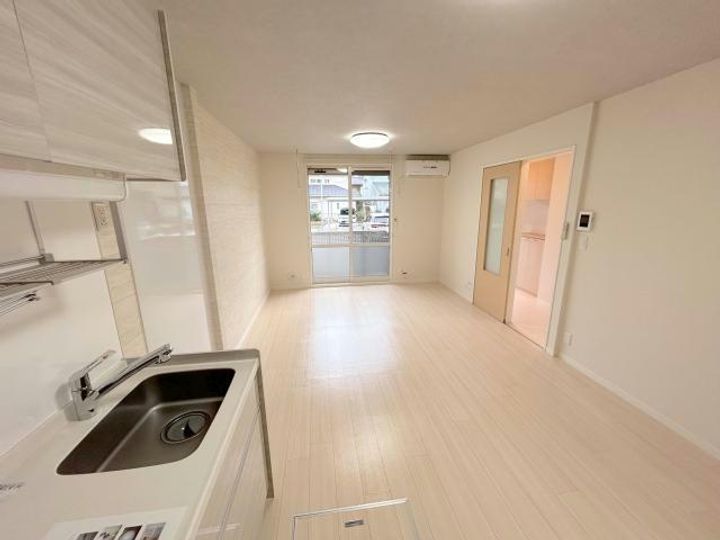 栃木県下都賀郡野木町大字友沼(アパート)の賃貸物件の居間