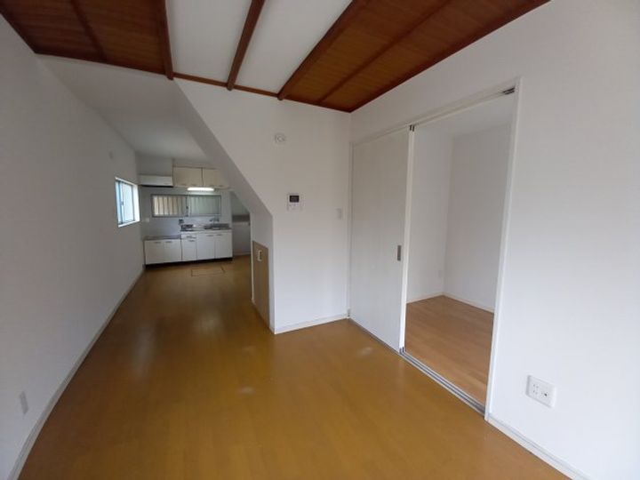 大阪府寝屋川市成田東町(一戸建)の賃貸物件の居間